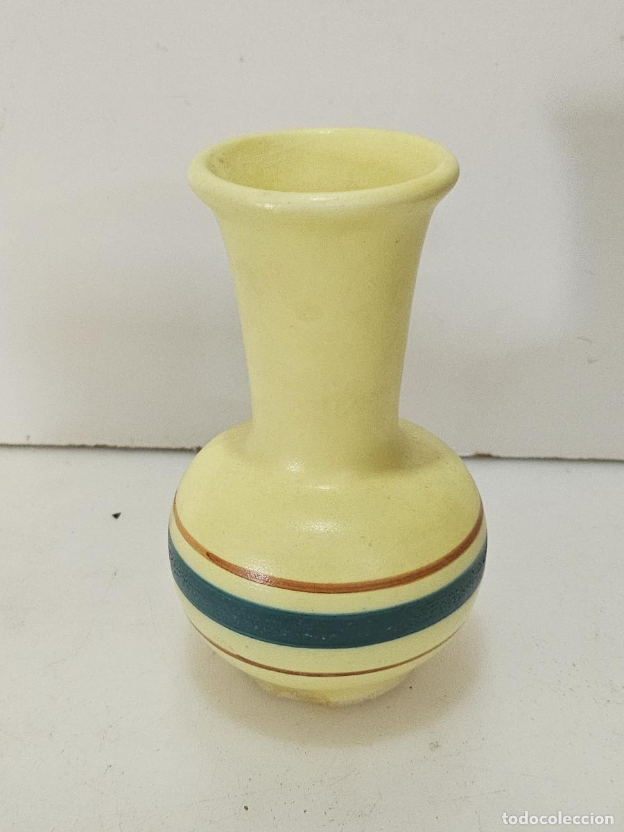 Antig&uuml;edades: jarron de ceramica amarillo - Foto 1