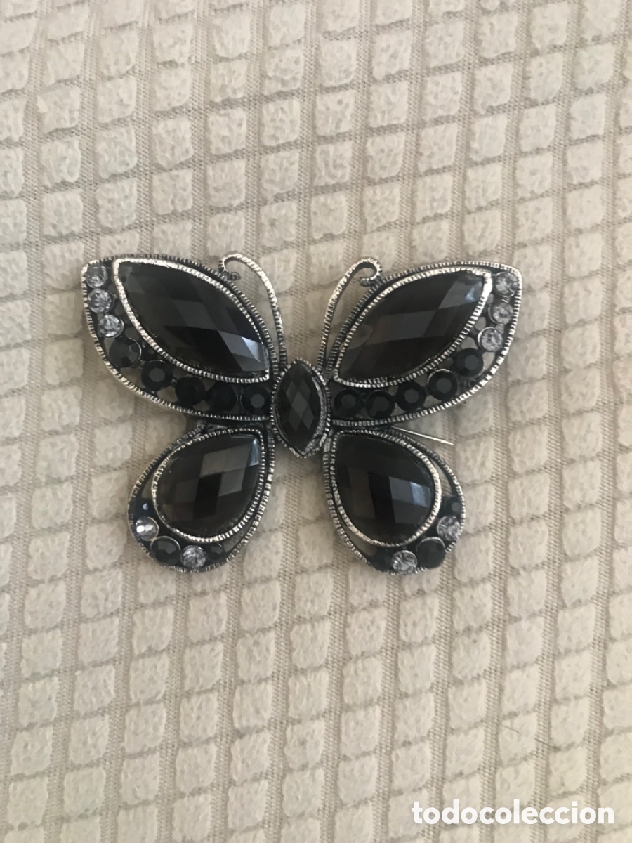 Antig&uuml;edades: Broche piedras en forma de mariposa - Foto 1