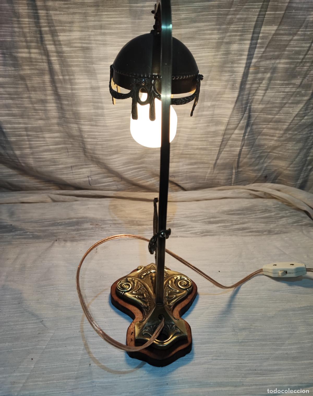 Antig&uuml;edades: EXCELENTE LAMPARA DE MESA MODERNISTA - Foto 6