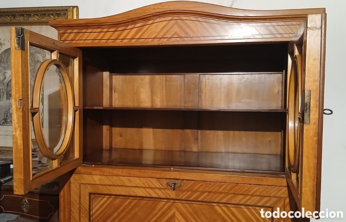 Antig&uuml;edades: Antiguo secreter con cristales - Foto 3