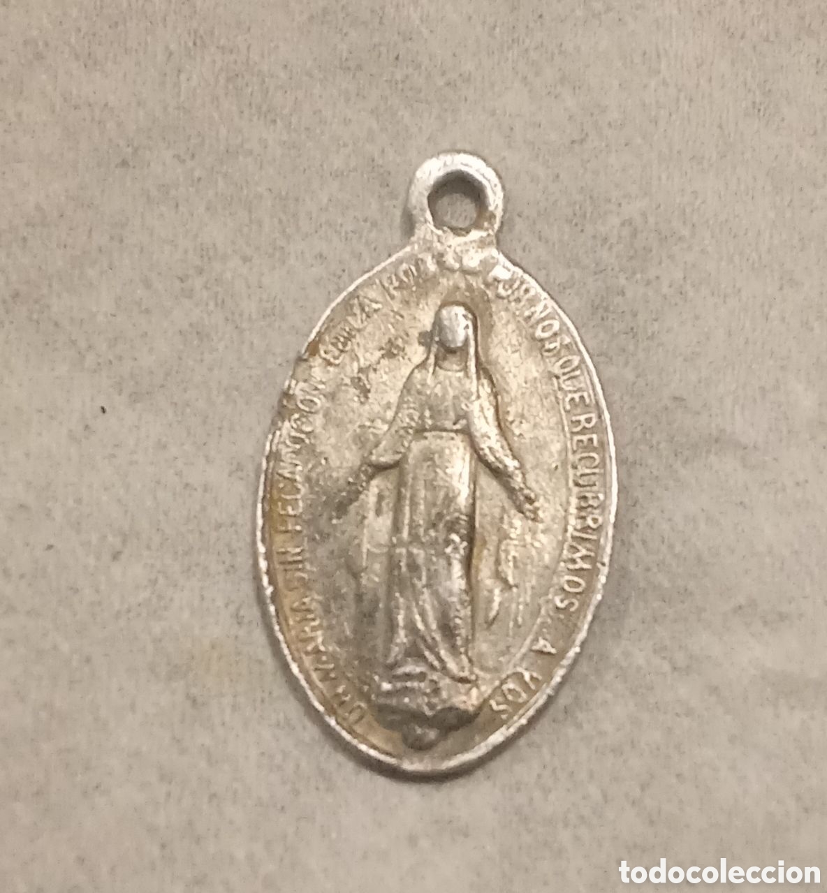 Antig&uuml;edades: MEDALLA DE CALAMINA RELIGIOSA - Foto 1