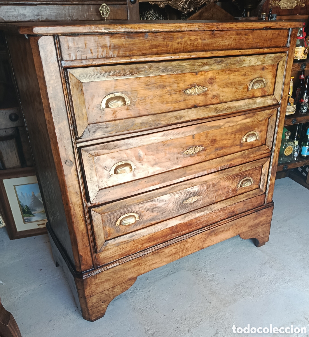 Antig&uuml;edades: C&oacute;moda antig&uuml;a de madera - Foto 5