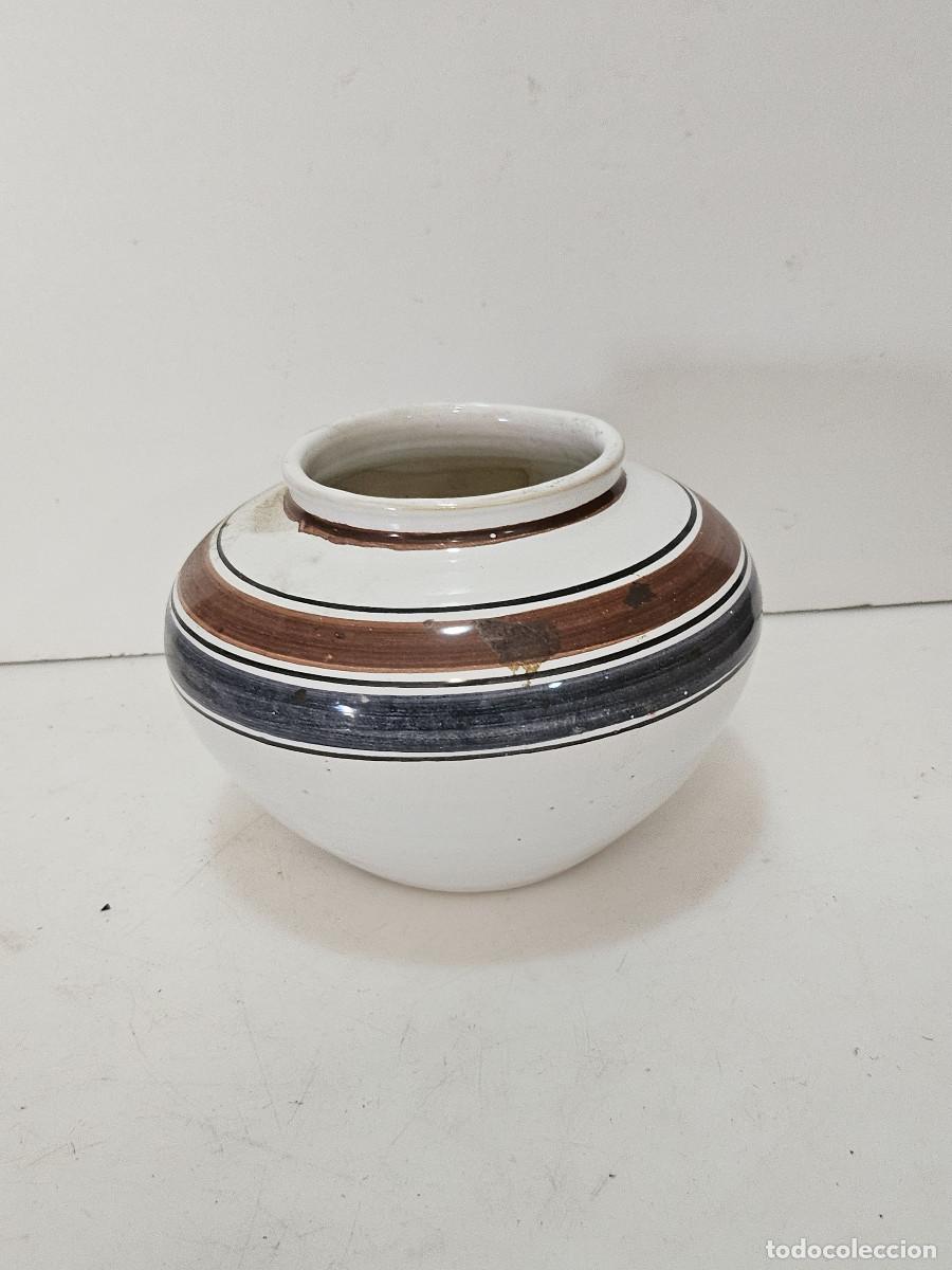 Antig&uuml;edades: jarron de ceramica antiguo - Foto 1
