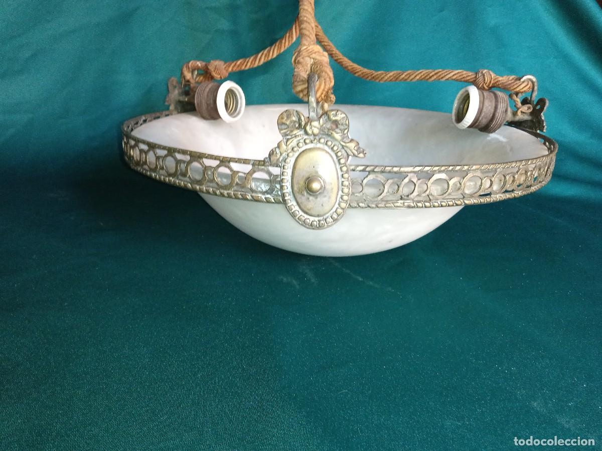 Antig&uuml;edades: Antigua L&Aacute;MPARA de ALABASTRO y BRONCE. - Foto 1
