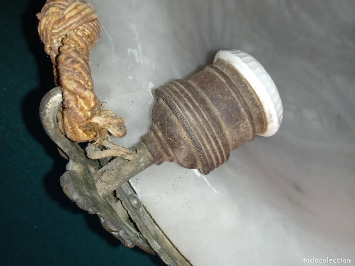 Antig&uuml;edades: Antigua L&Aacute;MPARA de ALABASTRO y BRONCE. - Foto 6