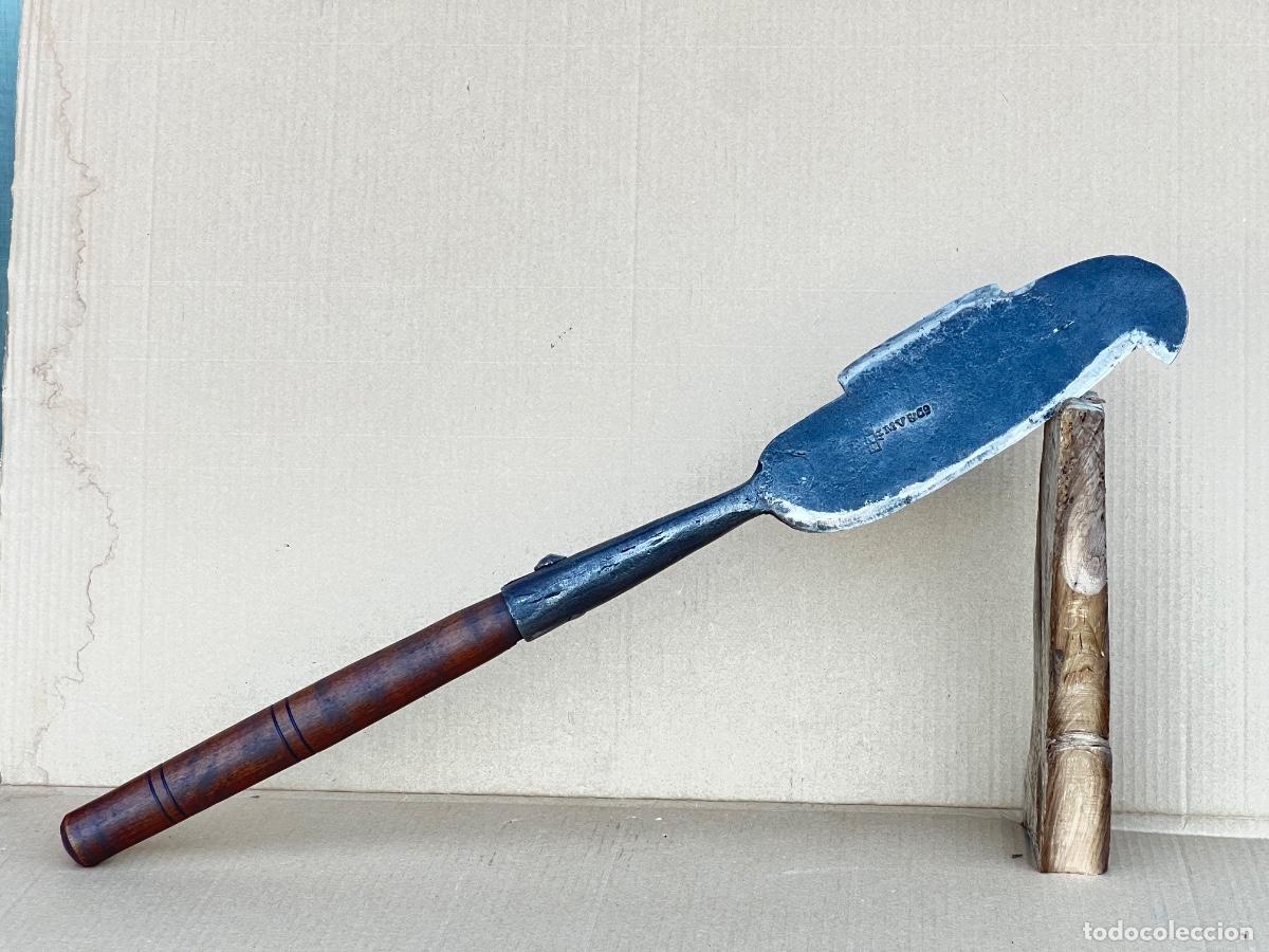 Antig&uuml;edades: Podon ingl&eacute;s con marcas y mango 70 cm - Foto 9