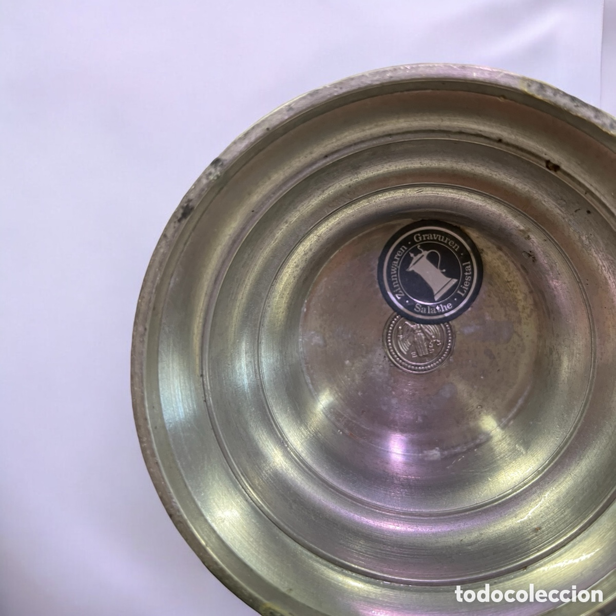 Antig&uuml;edades: Copa trofeo de peltre - Foto 3