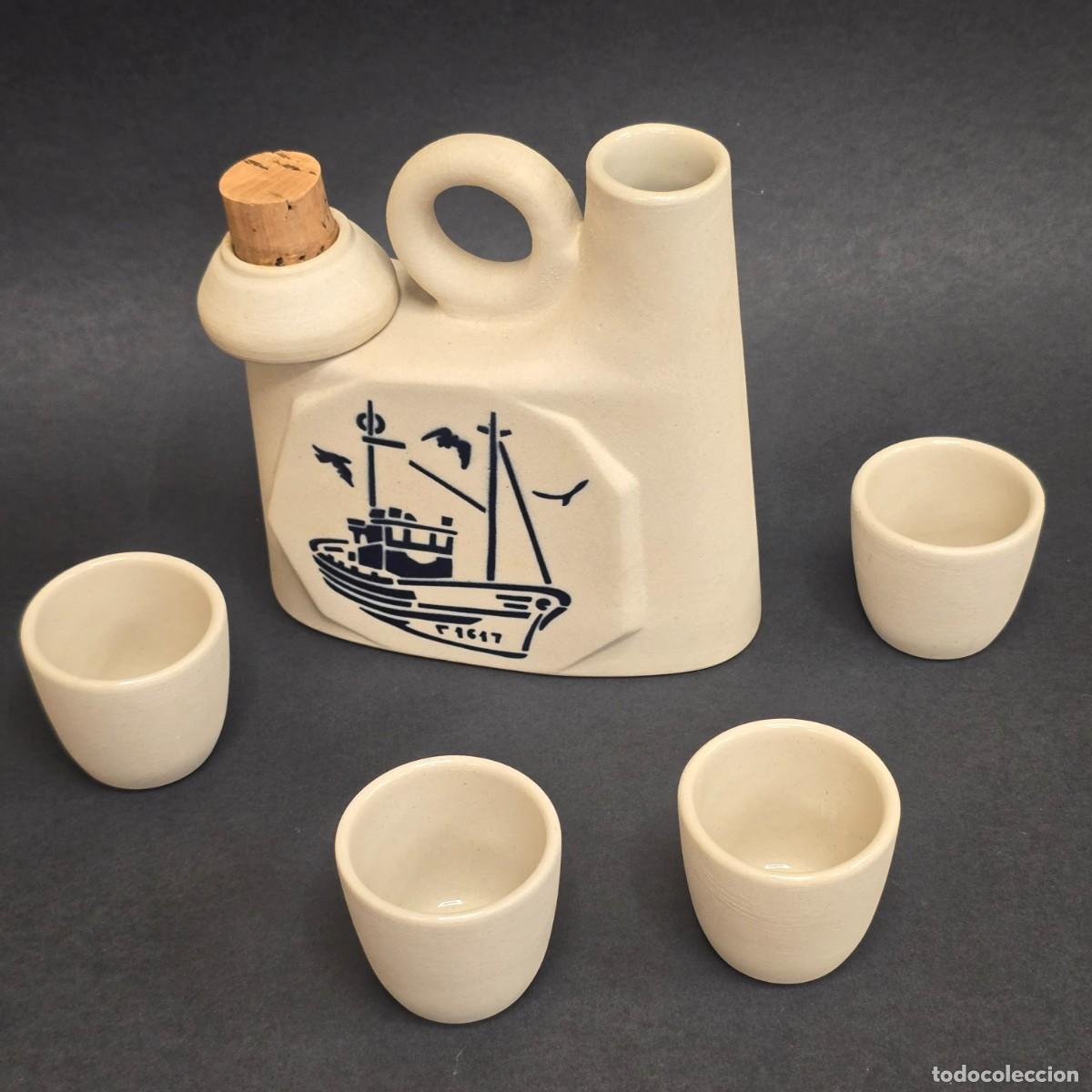 Antig&uuml;edades: Botella m&aacute;s vasos de chupito Burelarte - Foto 2