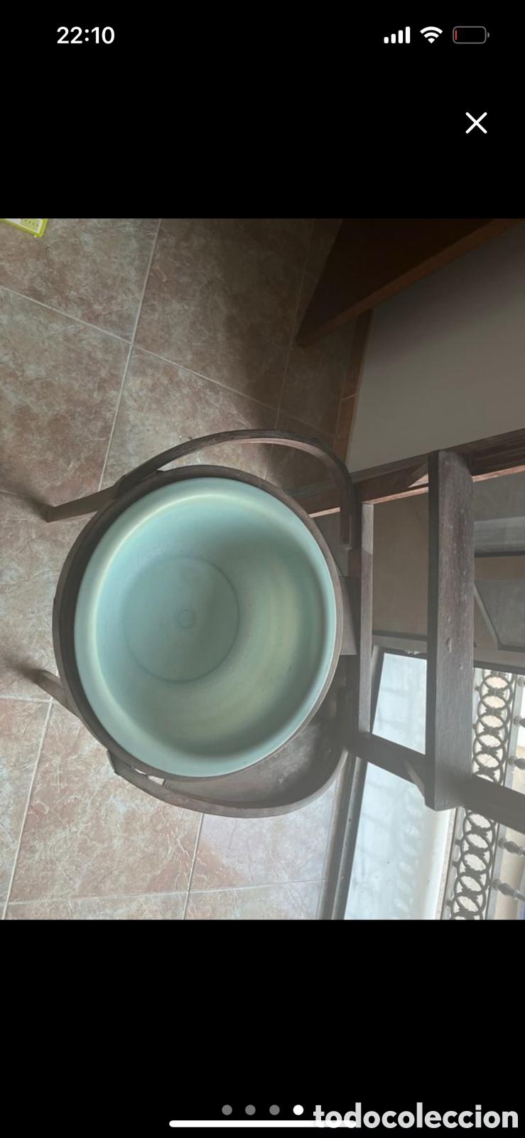 Antig&uuml;edades: lavabo de madera antiguo - Foto 2