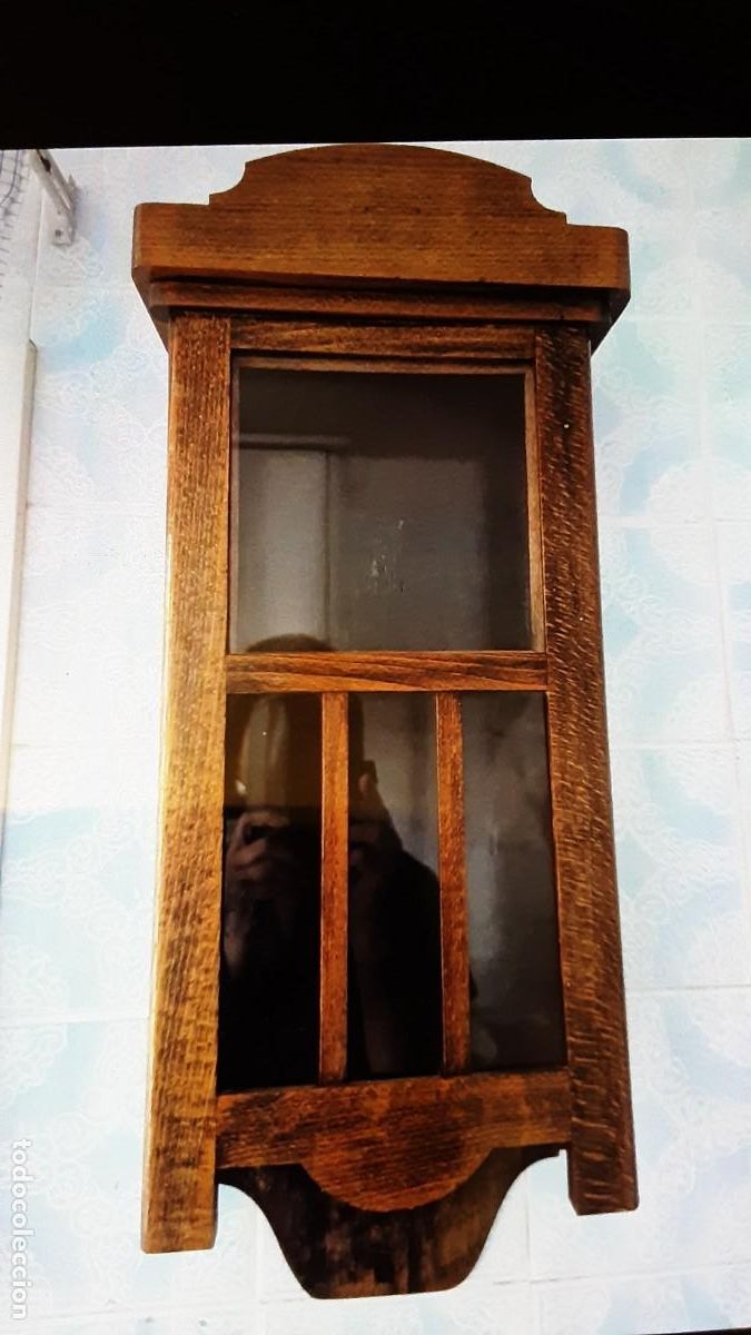 Antig&uuml;edades: Antiguo Mueble de reloj transformado a Vitrina expositor - Foto 1
