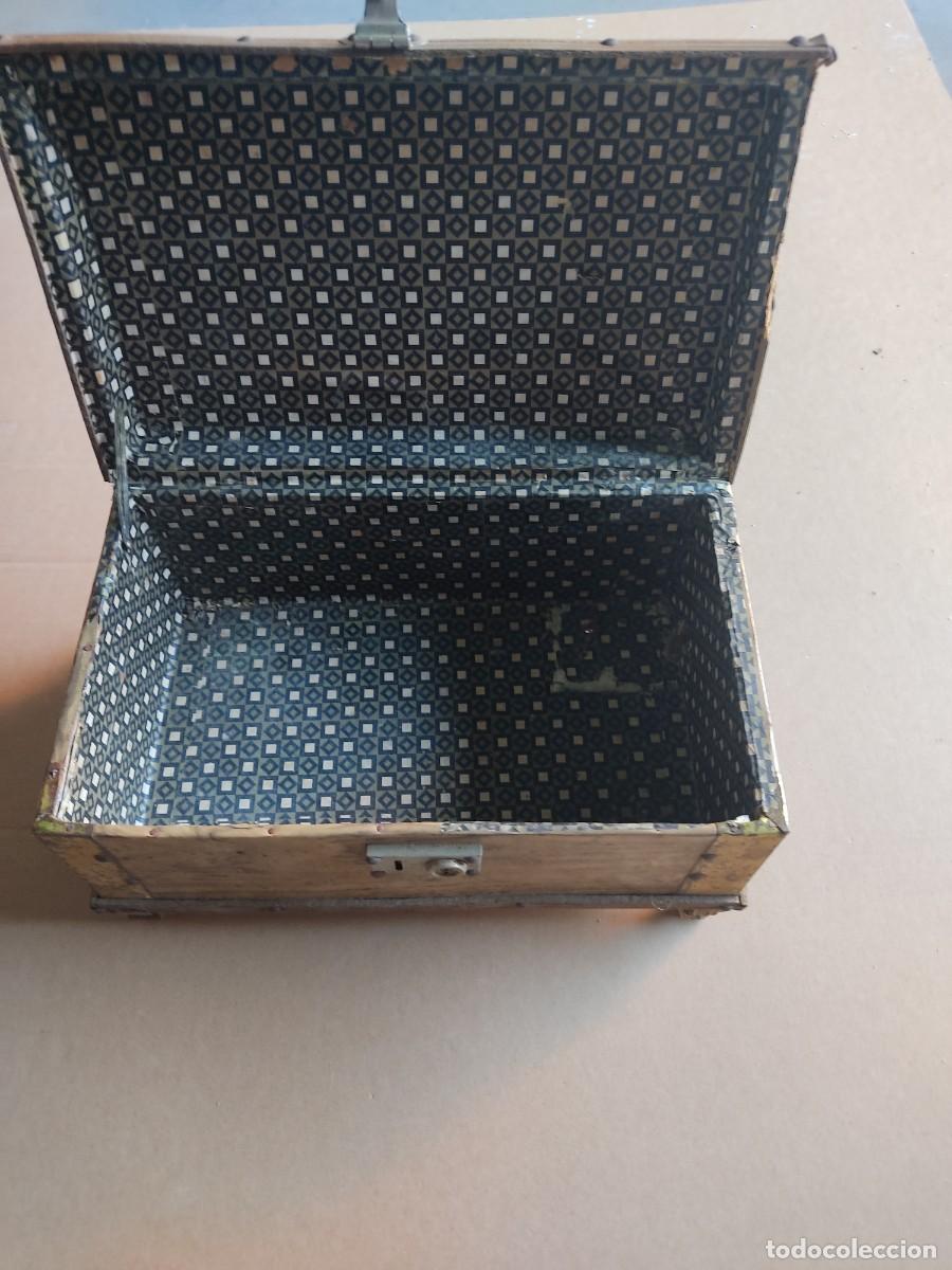 Antig&uuml;edades: BAUL PEQUE&Ntilde;O PARA RESTAURAR - Foto 5