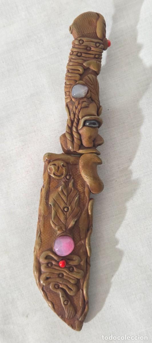 Antig&uuml;edades: Cuchillo japones en resina y agata - Foto 5