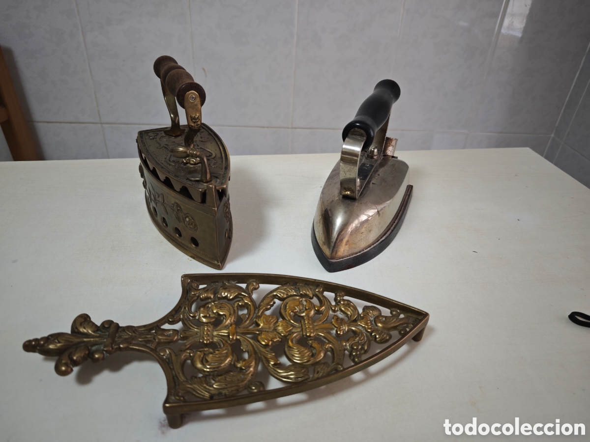 Antig&uuml;edades: PLANCHAS ANTIGUAS Y POSA PLANCHAS - Foto 10