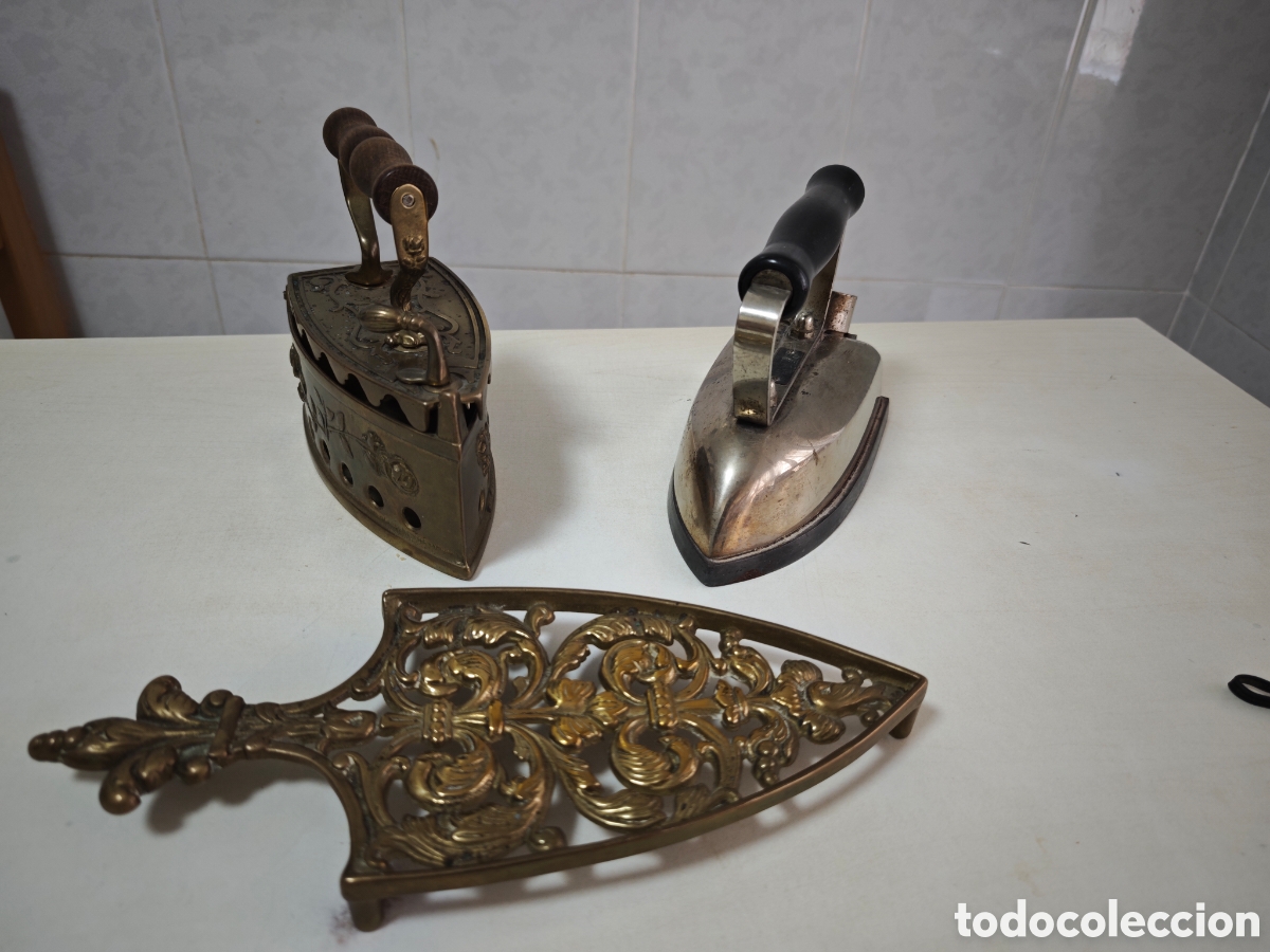 Antig&uuml;edades: PLANCHAS ANTIGUAS Y POSA PLANCHAS - Foto 11