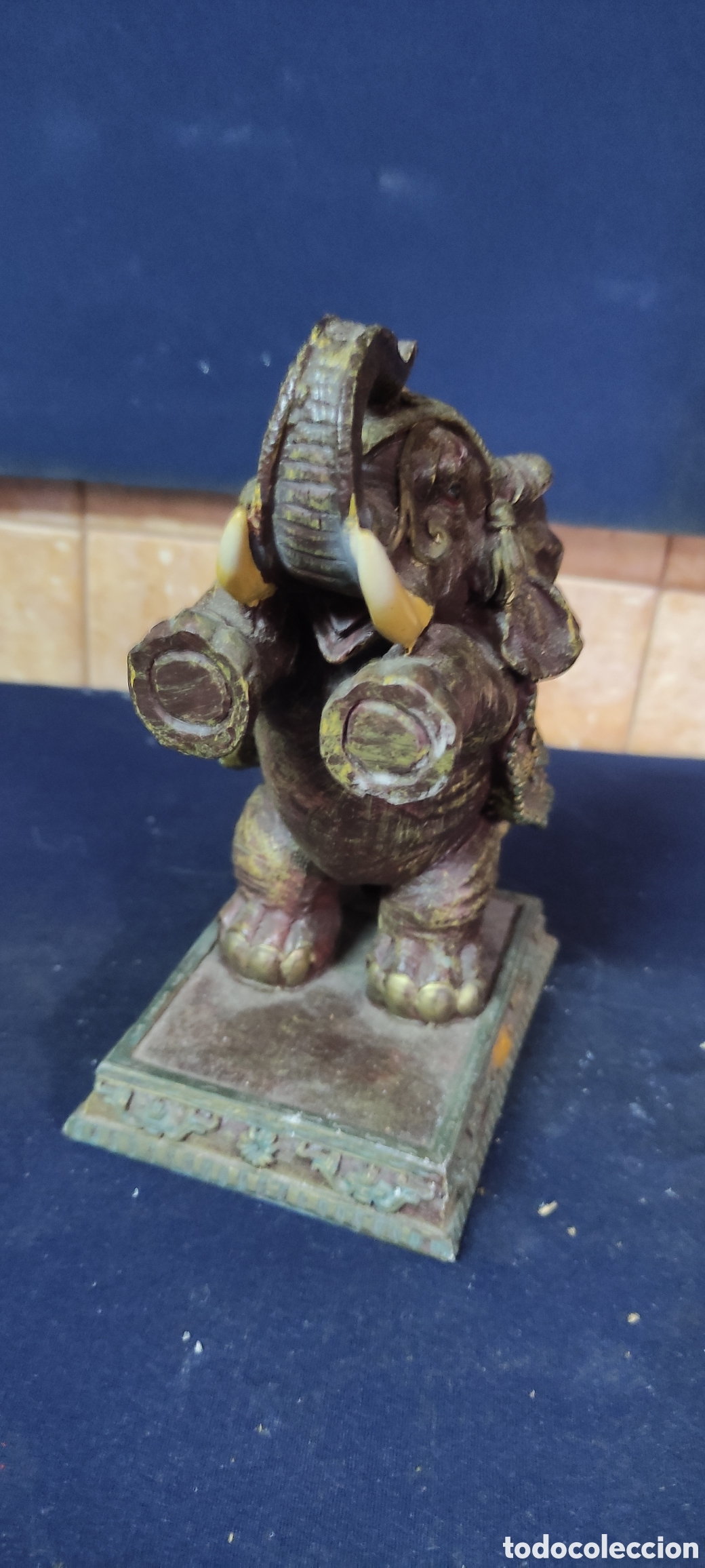 Antig&uuml;edades: Figura elegante resina - Foto 8