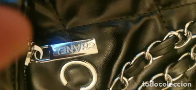 Antig&uuml;edades: Bolso Chanel negro acolchado - Cadena - Foto 10