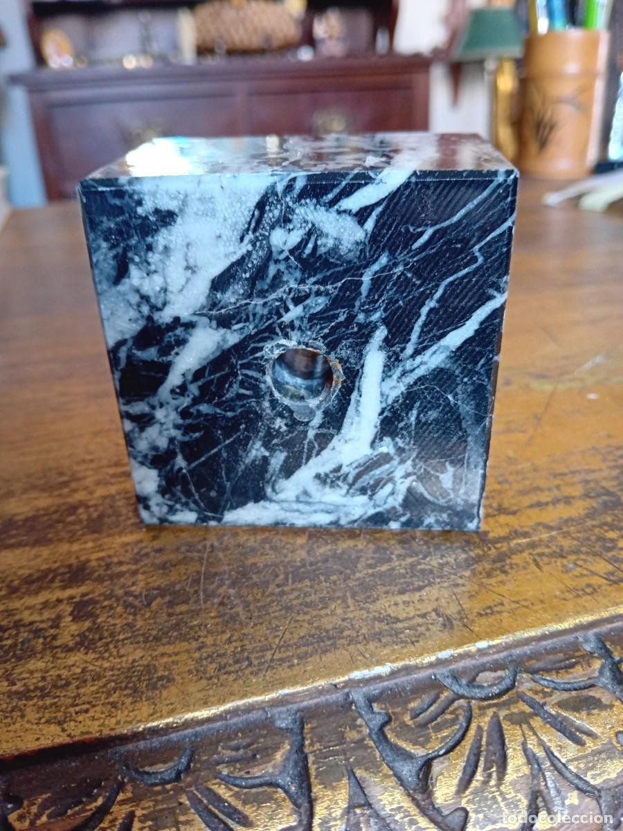 Antig&uuml;edades: Peana de m&aacute;rmol veteado decada de los 70. - Foto 5