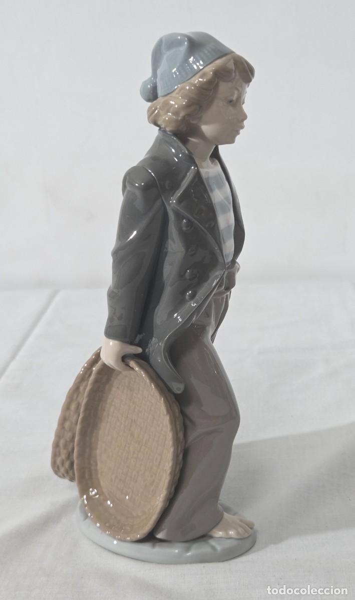 Antig&uuml;edades: Figura Grumete con cestas de Lladr&oacute; - Foto 8