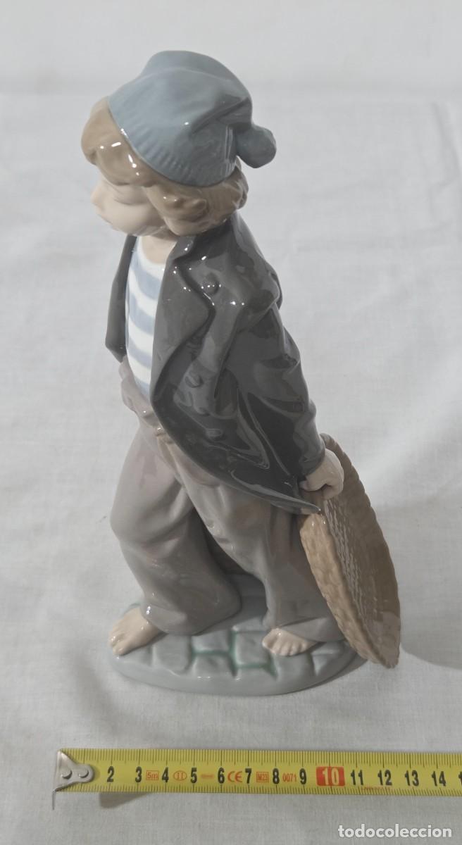 Antig&uuml;edades: Figura Grumete con cestas de Lladr&oacute; - Foto 14