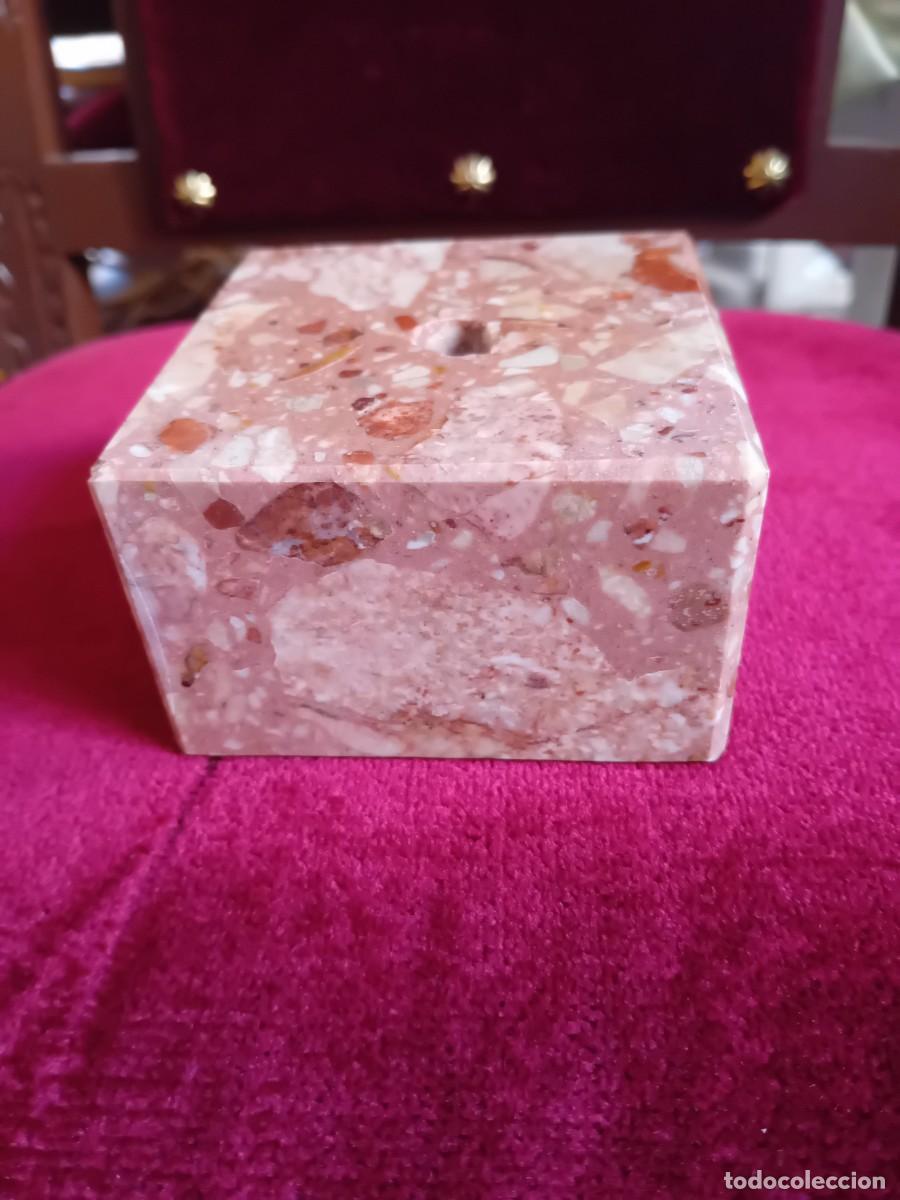 Antig&uuml;edades: Peana de m&aacute;rmol veteada - Foto 2