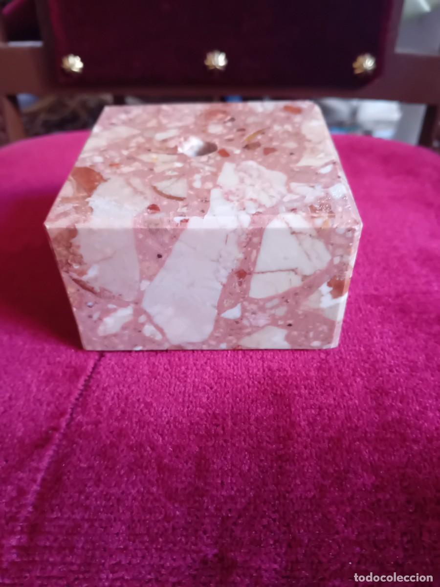 Antig&uuml;edades: Peana de m&aacute;rmol veteada - Foto 4