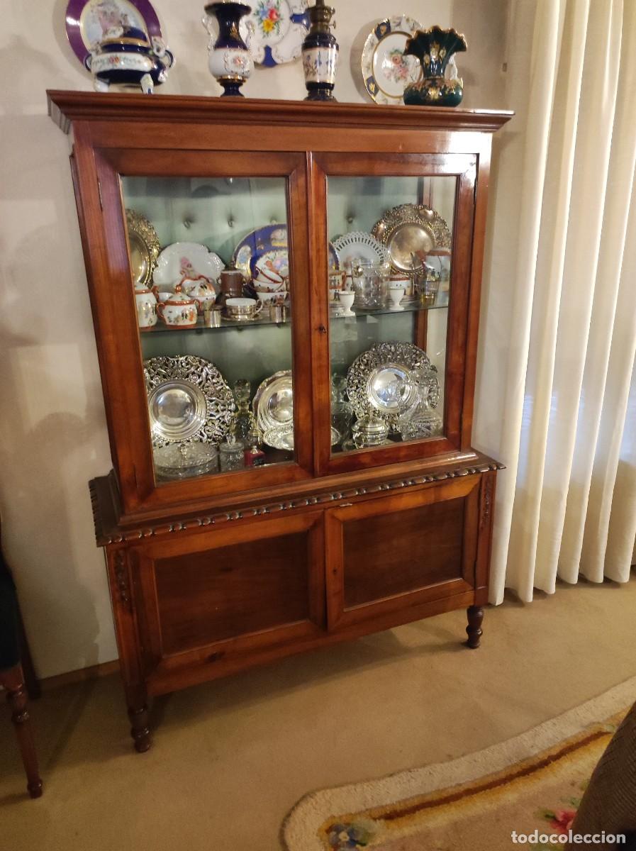 Antig&uuml;edades: Vitrina de madera de cerezo - Foto 2