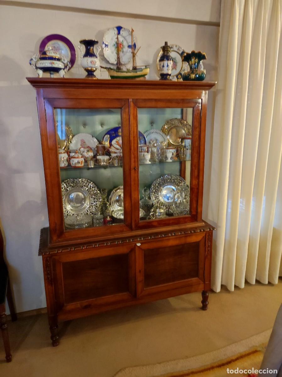 Antig&uuml;edades: Vitrina de madera de cerezo - Foto 4