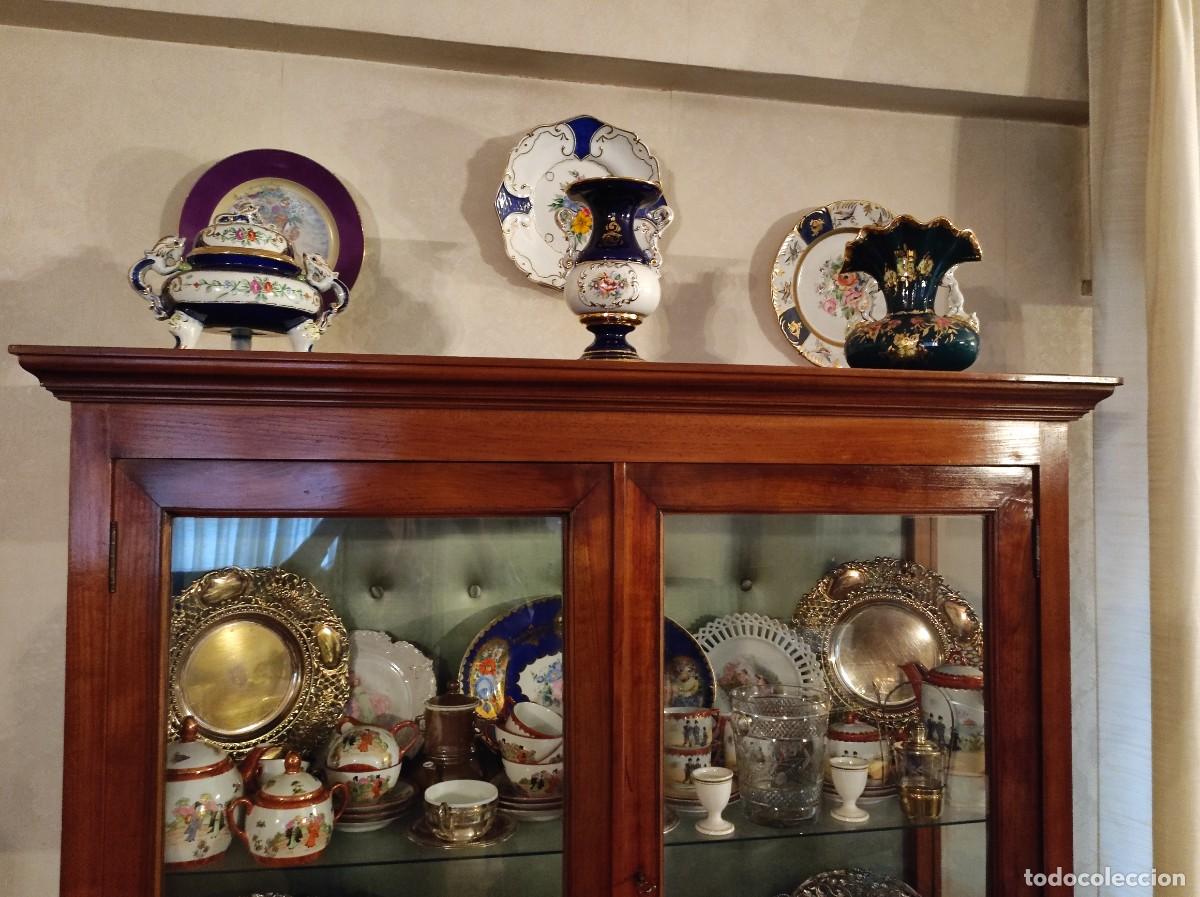 Antig&uuml;edades: Vitrina de madera de cerezo - Foto 5