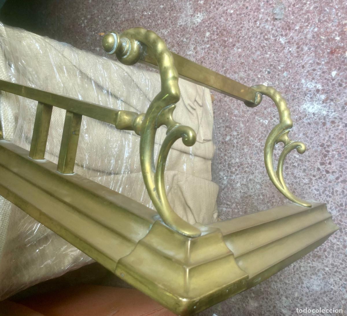 Antig&uuml;edades: Frente de chimenea, guardabarros, en bronce. - Foto 4
