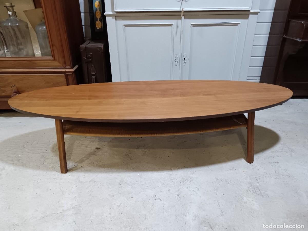 Antig&uuml;edades: MESA BAJA DE MADERA A&Ntilde;OS 50 - Foto 1