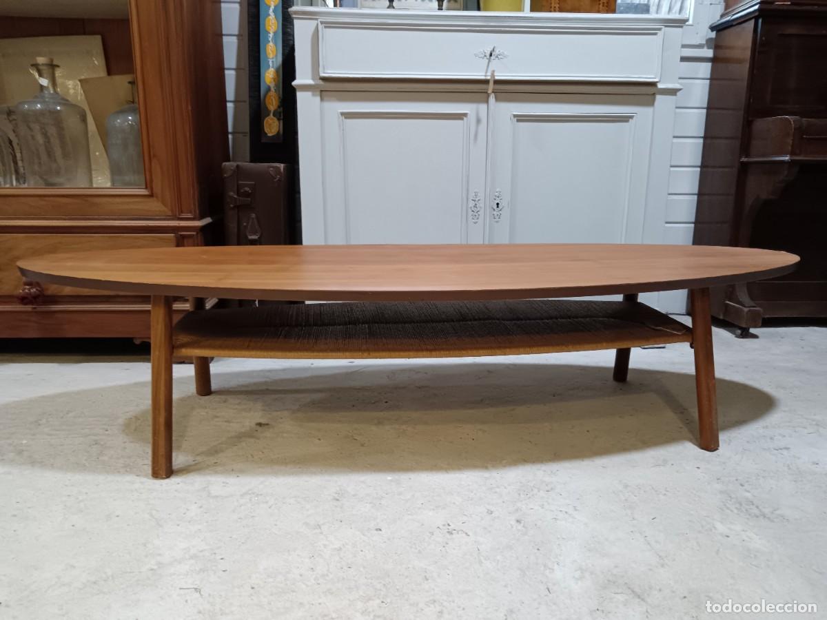 Antig&uuml;edades: MESA BAJA DE MADERA A&Ntilde;OS 50 - Foto 2