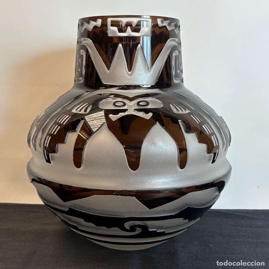 Antig&uuml;edades: Gran Jarr&oacute;n con B&uacute;ho Estilizado - Foto 2