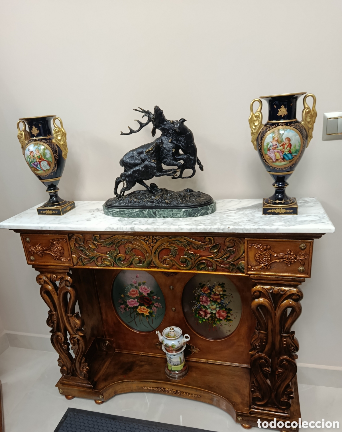 Antig&uuml;edades: Consola de madera tallada - Foto 3