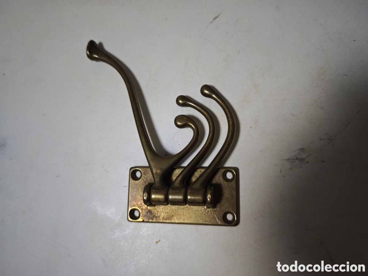 Antig&uuml;edades: PERCHERO DE BRONCE 3 MANOS - Foto 4