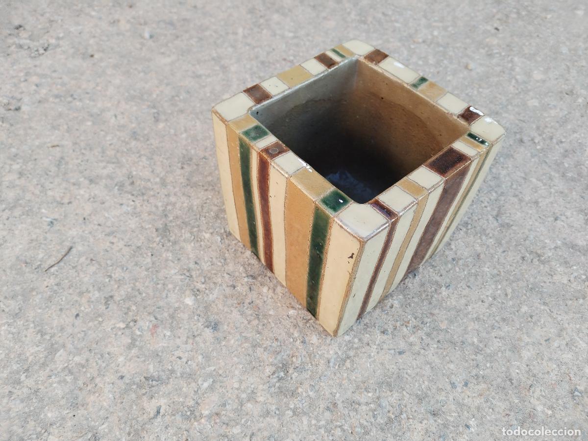 Antig&uuml;edades: macetero de ceramica esmaltada - Foto 3