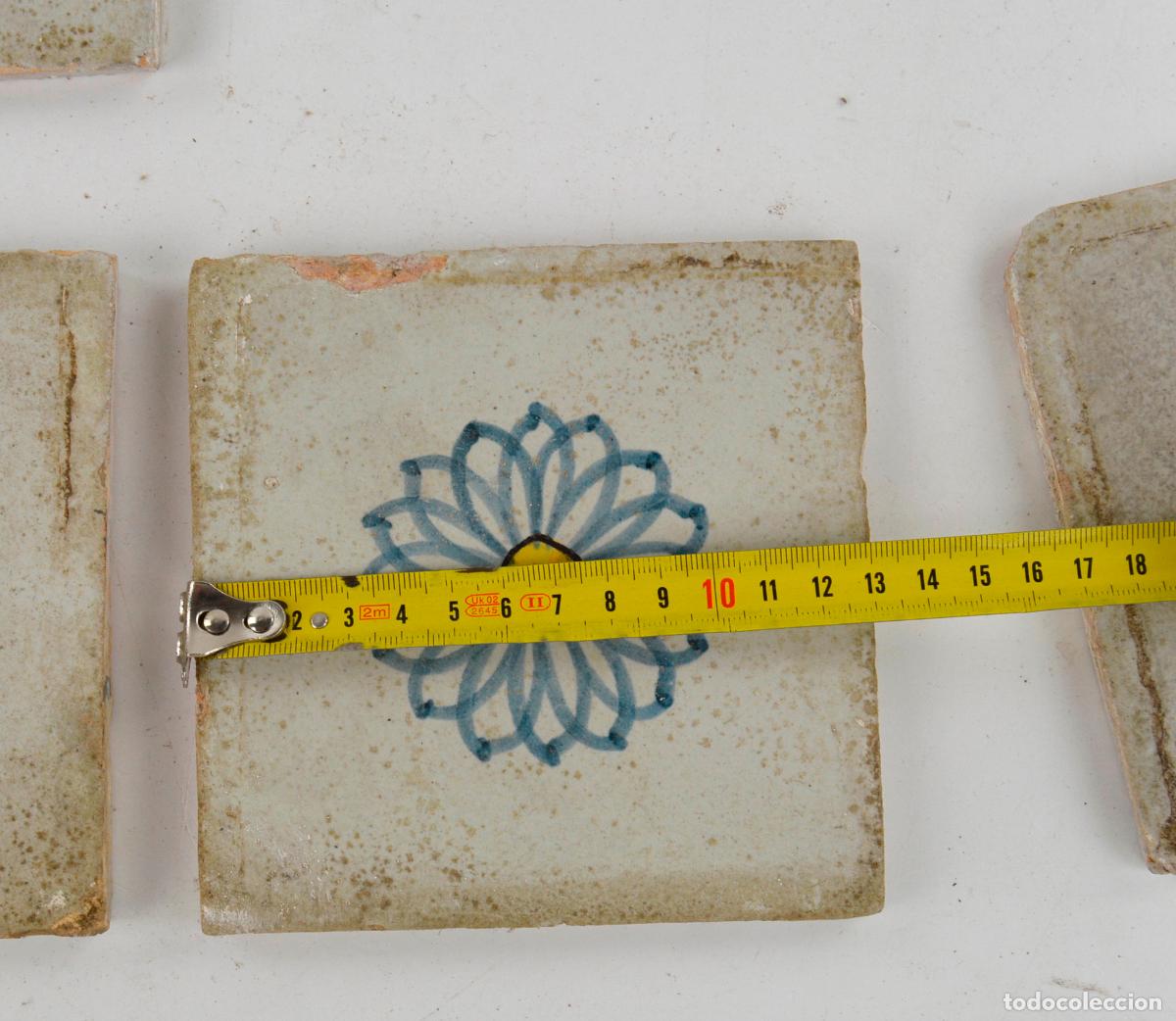 Antig&uuml;edades: Conjunto de 4 azulejos del siglo XVII. - Foto 4