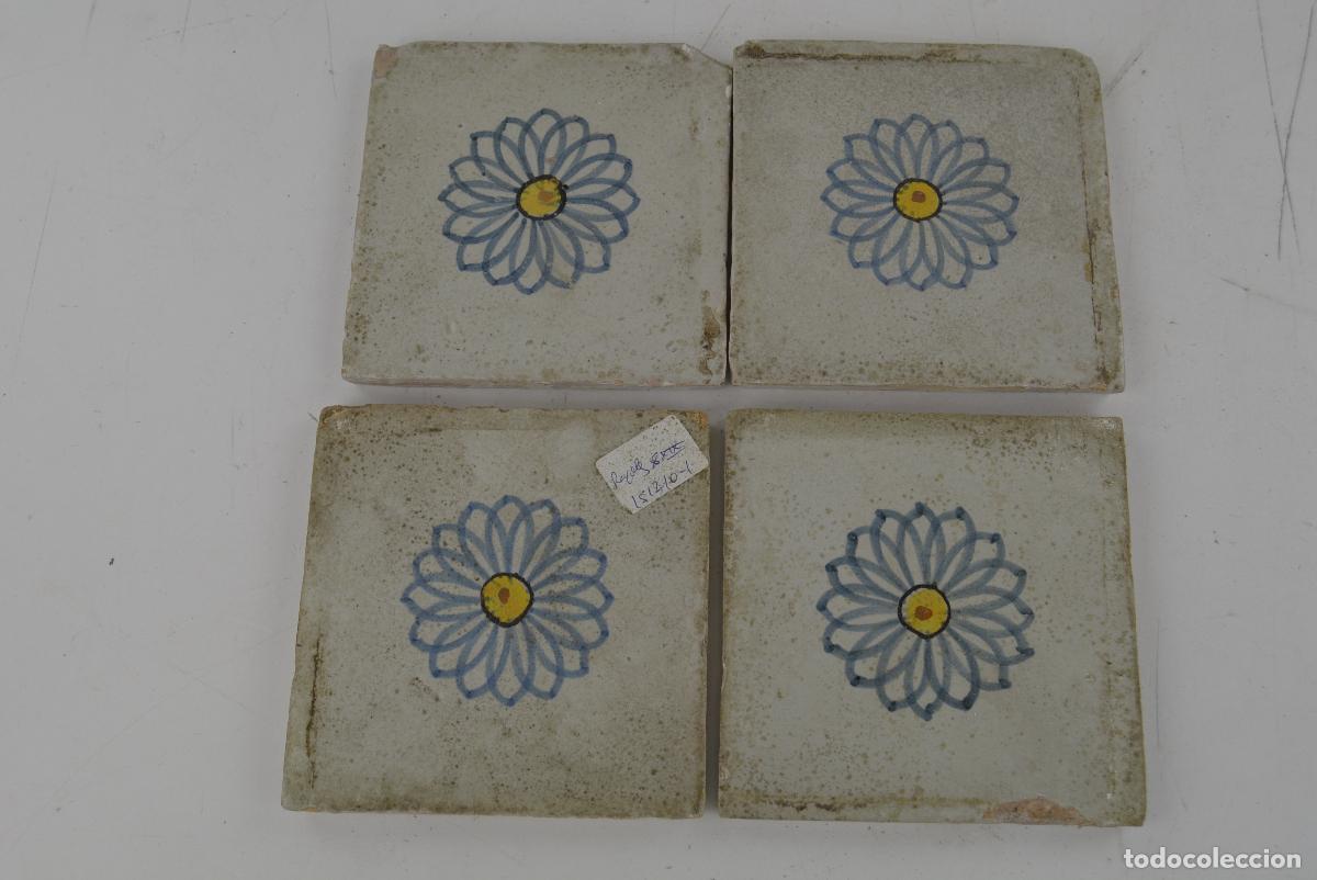 Antig&uuml;edades: Conjunto de 4 azulejos del siglo XVII. - Foto 6