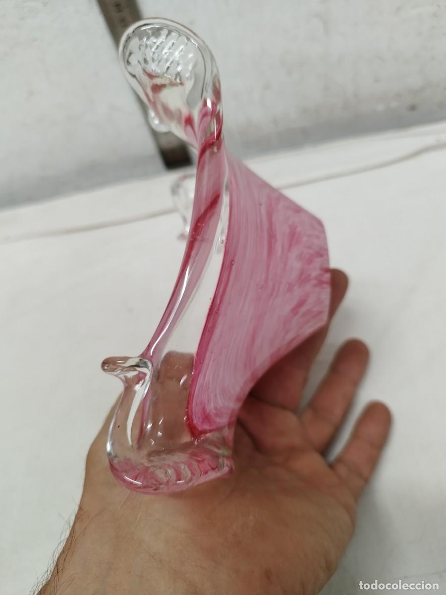 Antig&uuml;edades: Centro de mesa de cristal. Tipo cesto - Foto 9