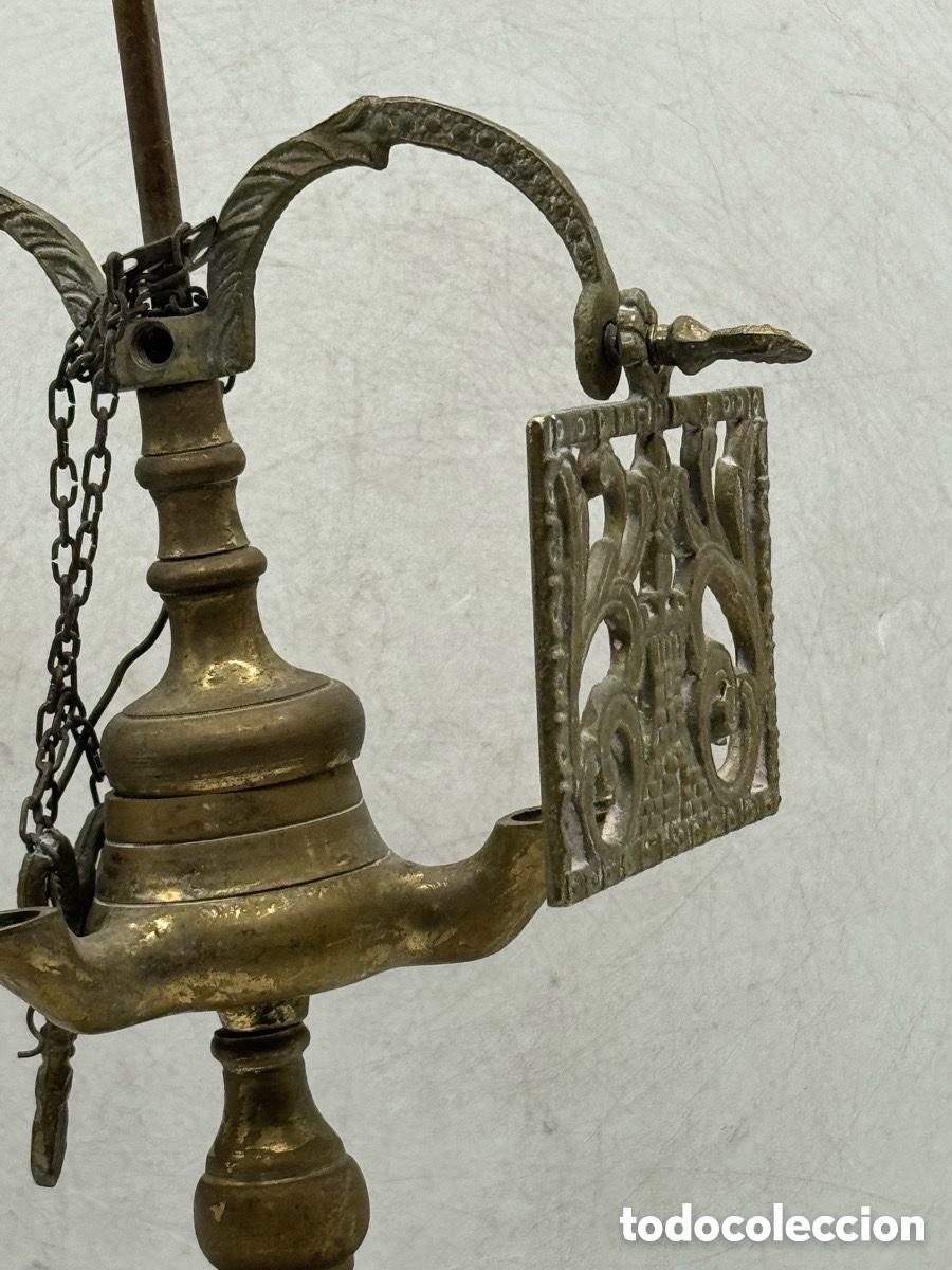 Antig&uuml;edades: Antiguo vel&oacute;n de bronce - Foto 2