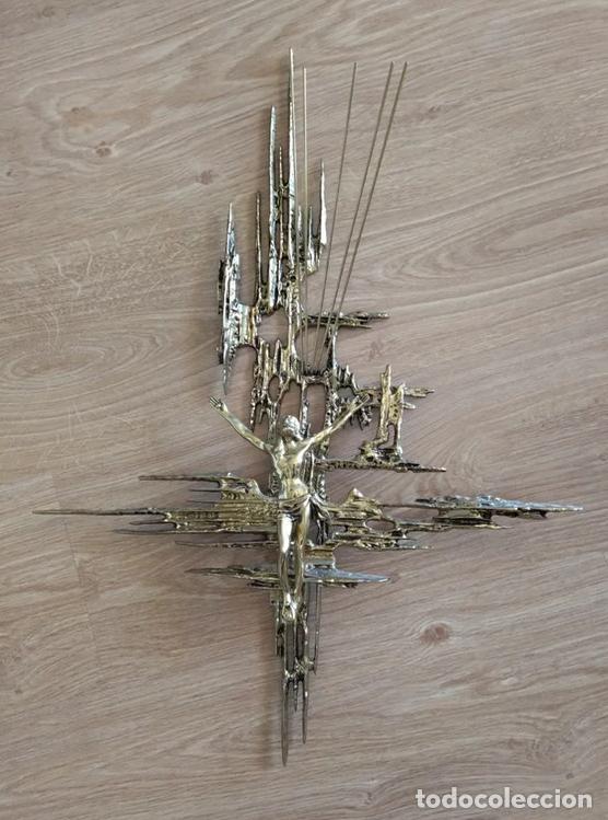 Antig&uuml;edades: Cristo Bronce Estilo Dal&iacute; - Foto 1