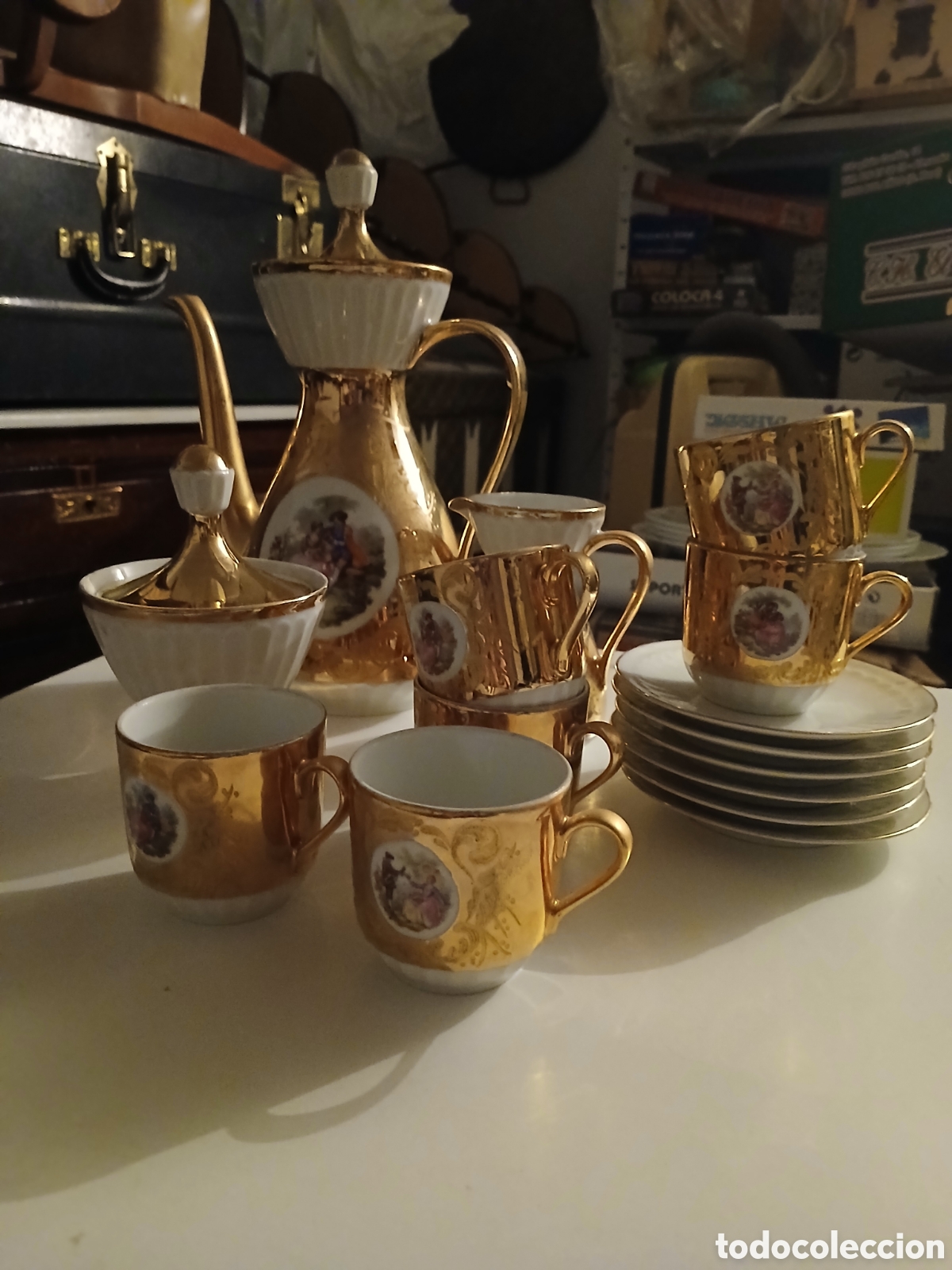Antig&uuml;edades: Juego de caf&eacute; con ba&ntilde;o de oro. - Foto 2