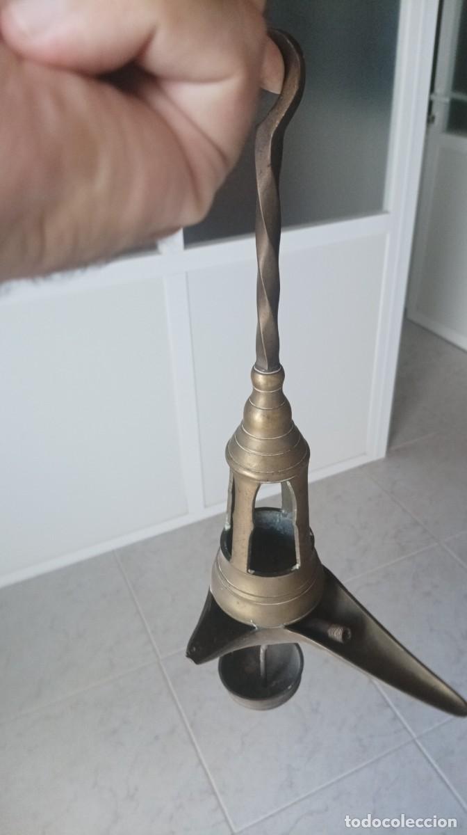Antig&uuml;edades: Antiguo Candil de Bronce. - Foto 4