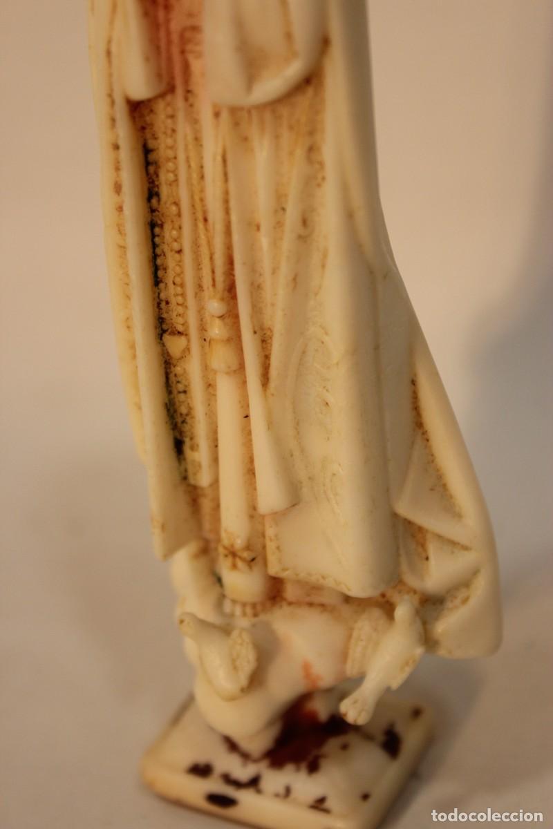 Antig&uuml;edades: Figura de la Virgen de F&aacute;tima - Foto 10