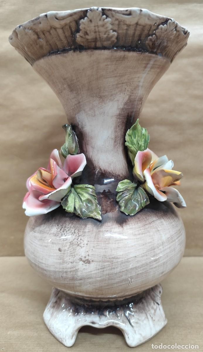 Antig&uuml;edades: Jarr&oacute;n de porcelana Capodimonte - Foto 5
