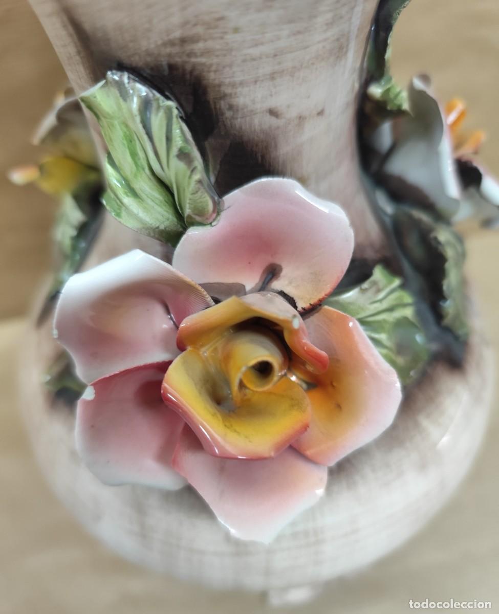 Antig&uuml;edades: Jarr&oacute;n de porcelana Capodimonte - Foto 10