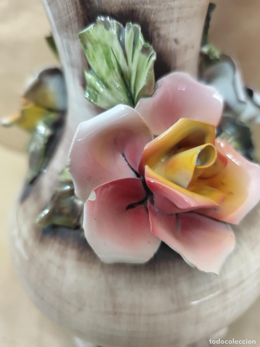 Antig&uuml;edades: Jarr&oacute;n de porcelana Capodimonte - Foto 12