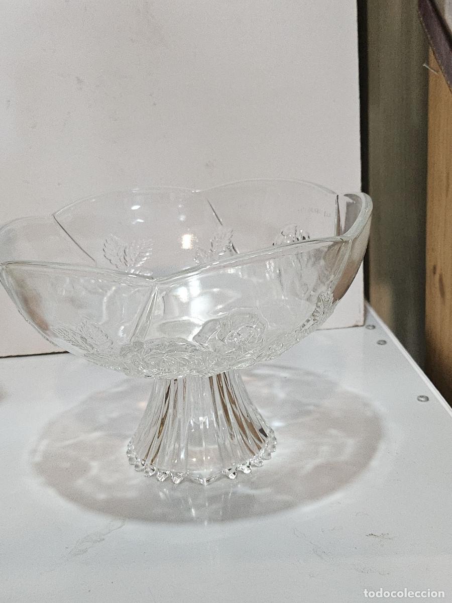 Antig&uuml;edades: frutero de cristal vintage - Foto 1