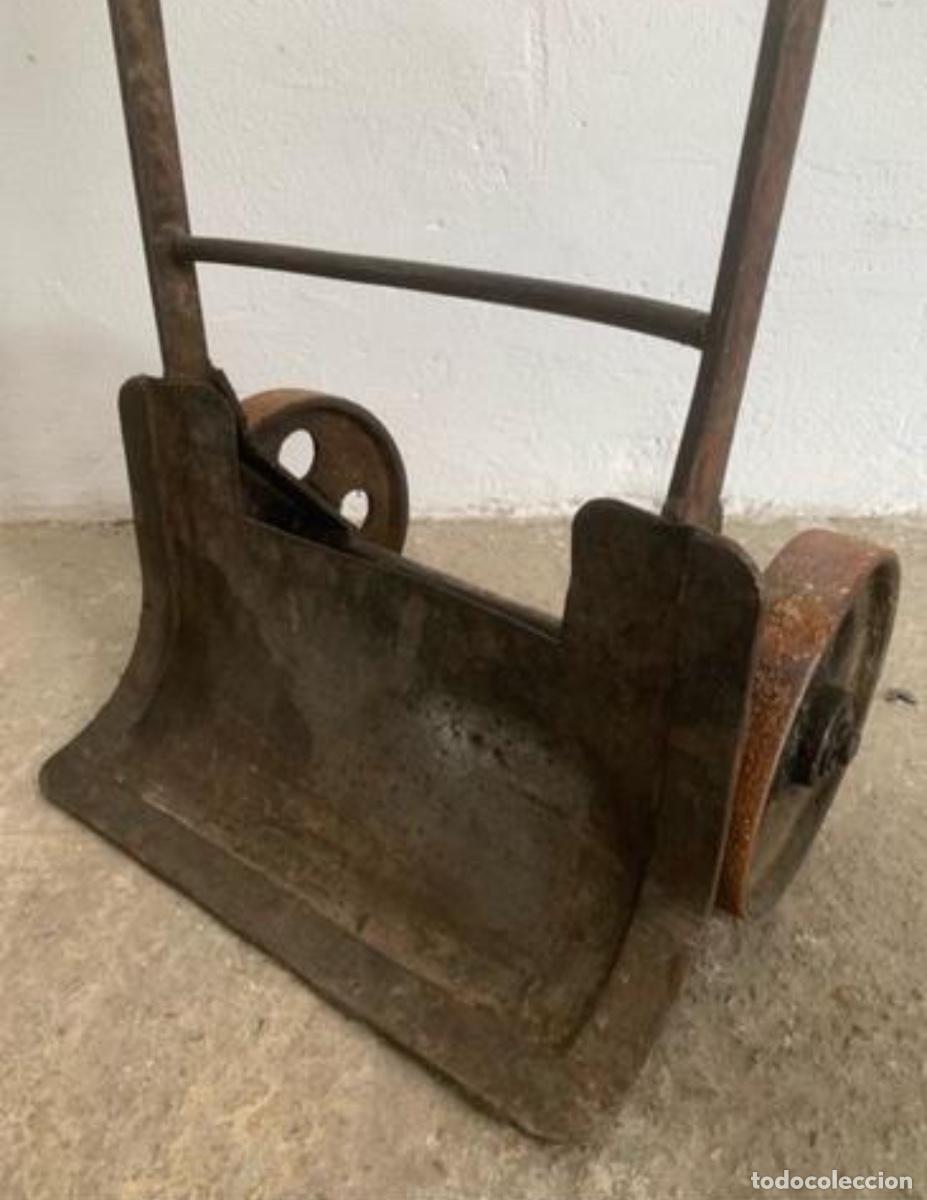 Antig&uuml;edades: Carretilla Vintage Hierro - Foto 2