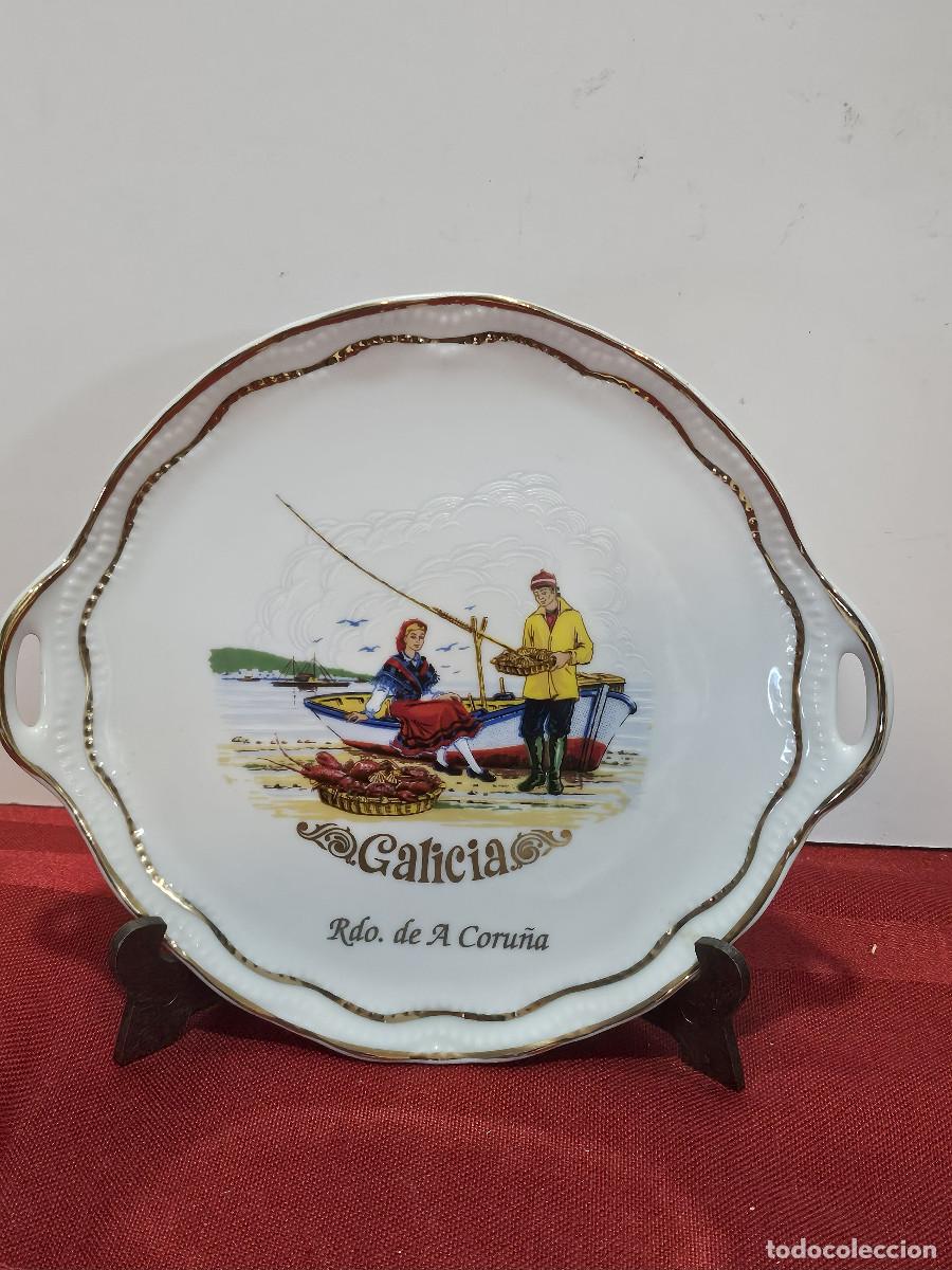 Antig&uuml;edades: bandeja de A Coruna en porcelana - Foto 1