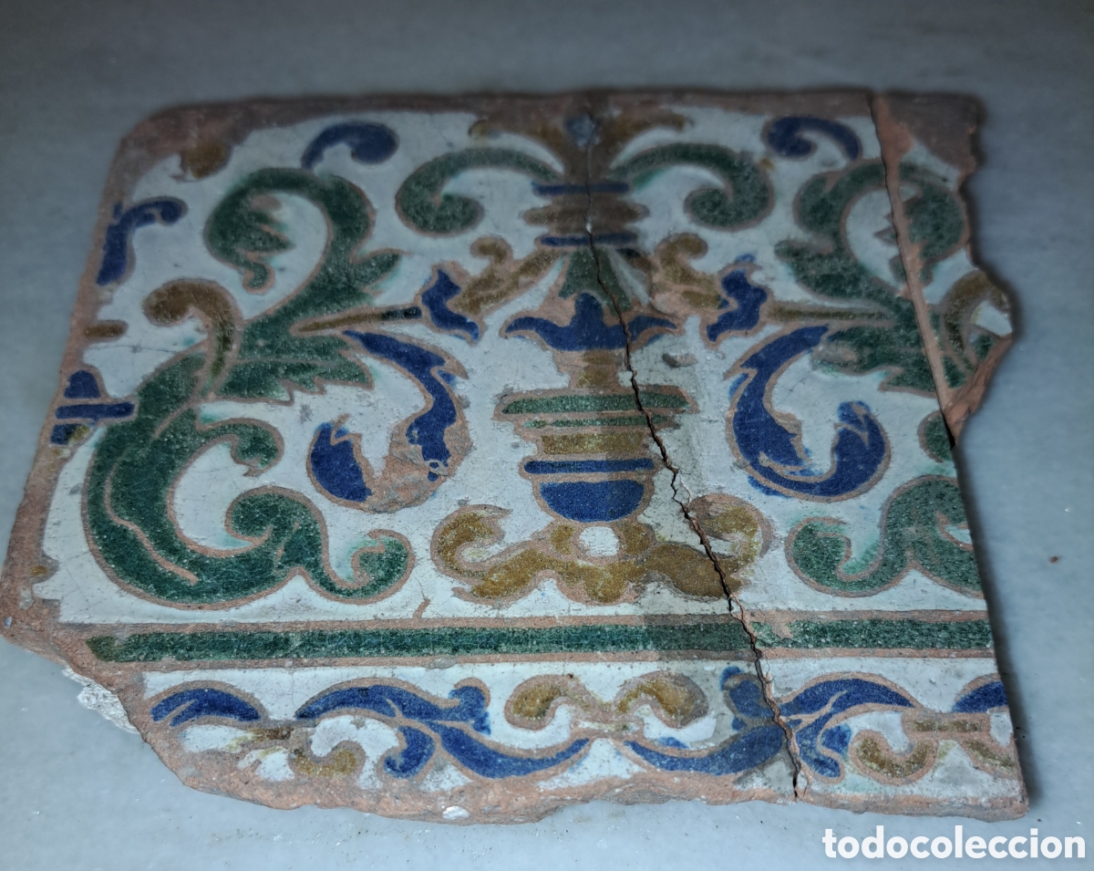 Antig&uuml;edades: Azulejo Toledo. Siglo XVI. - Foto 4